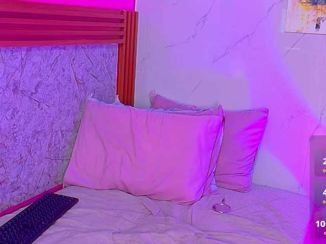 littleeemiily live cam on BongaCams
