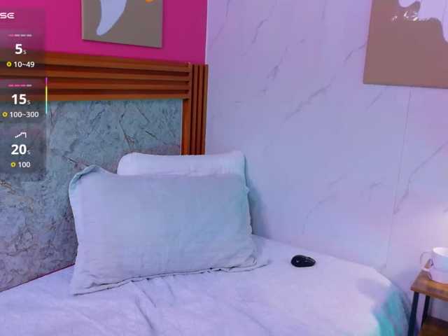 littleeemiily live cam on BongaCams