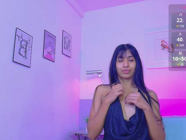 littleeemiily live cam on BongaCams
