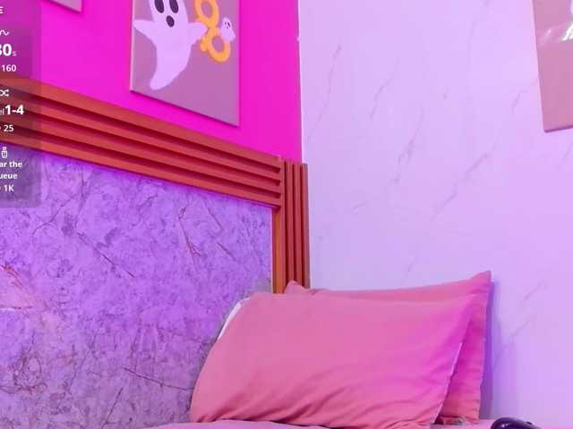 littleeemiily live cam on BongaCams