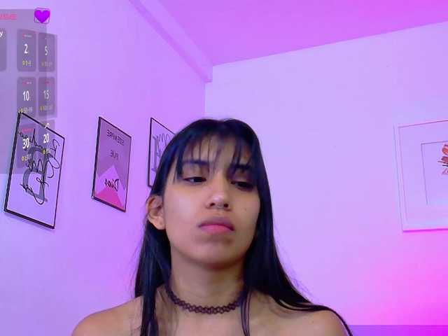 littleeemiily live cam on BongaCams