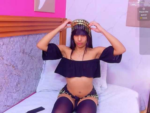 littleeemiily in webcam