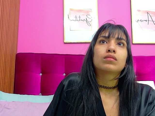 littleeemiily live cam on BongaCams