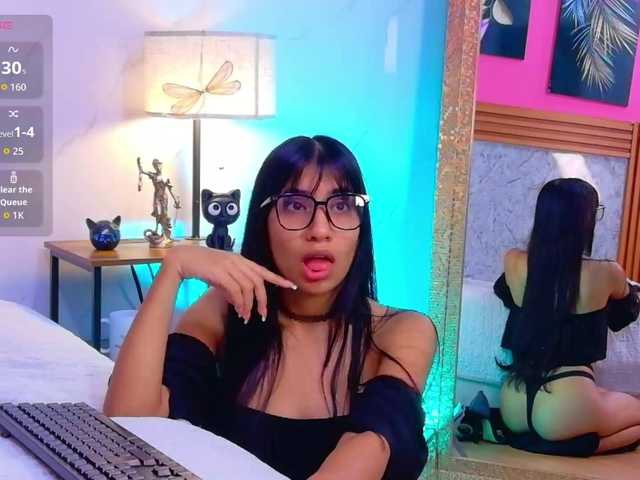 littleeemiily live cam on BongaCams