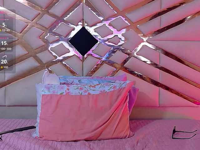 littleeemiily live cam on BongaCams