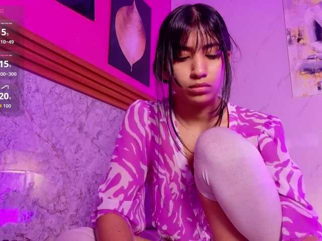 littleeemiily live cam on BongaCams