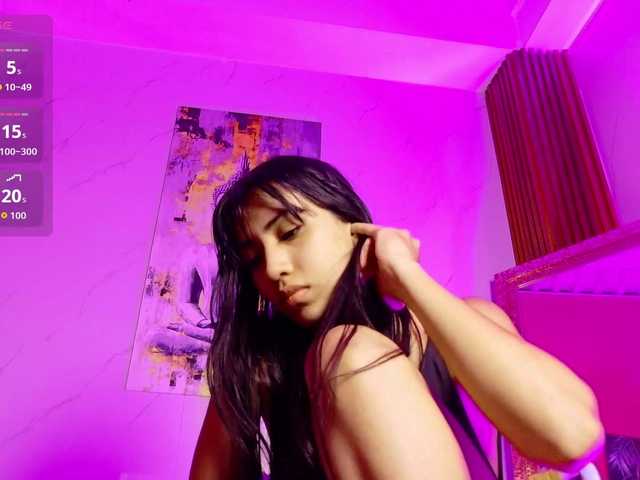 littleeemiily live cam on BongaCams
