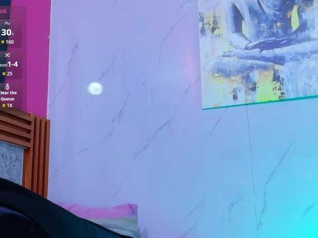 littleeemiily live cam on BongaCams