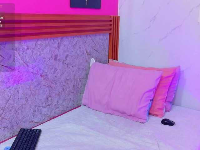 littleeemiily live cam on BongaCams