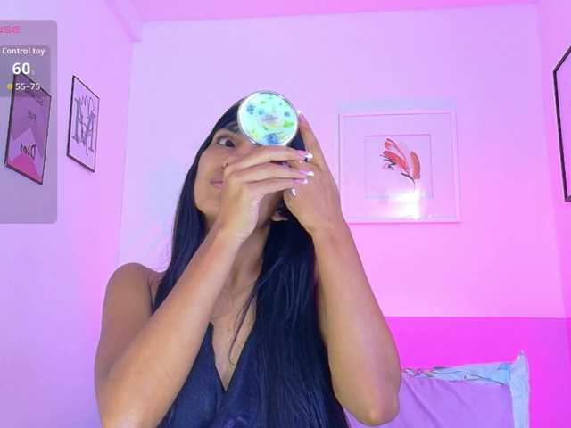 littleeemiily live cam on BongaCams