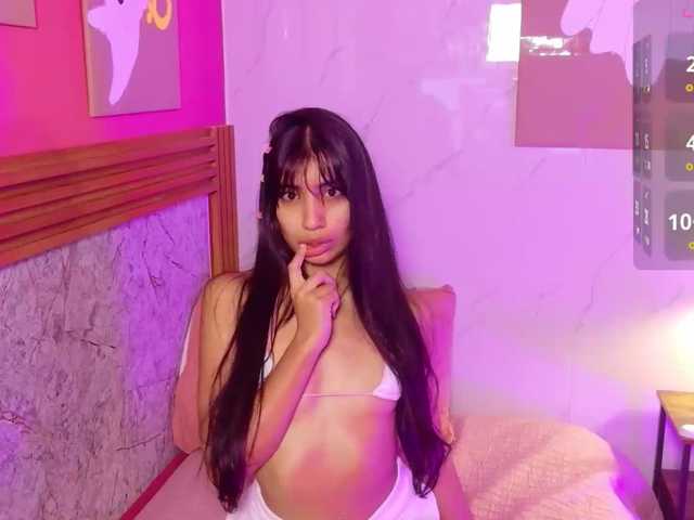 littleeemiily live cam on BongaCams