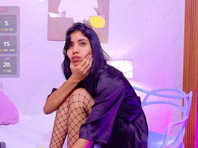 littleeemiily live cam on BongaCams