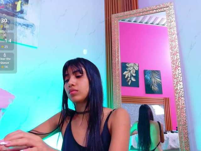littleeemiily live cam on BongaCams