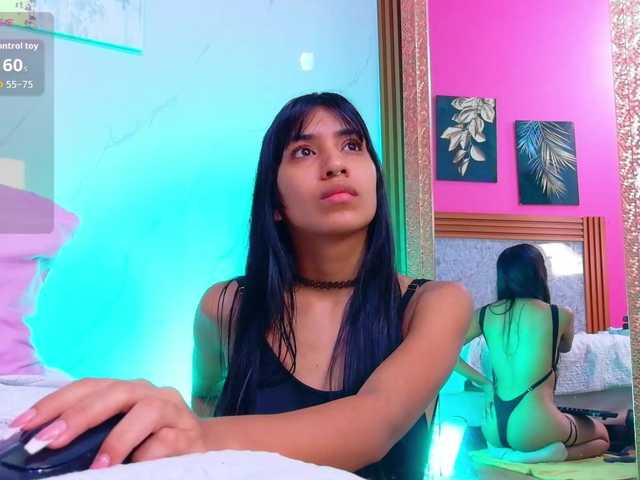 littleeemiily live cam on BongaCams