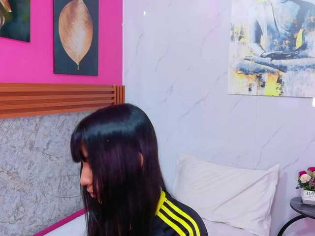 littleeemiily live cam on BongaCams