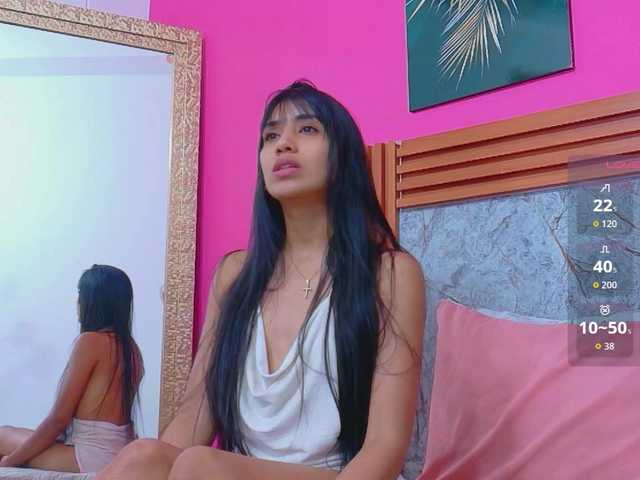 littleeemiily live cam on BongaCams