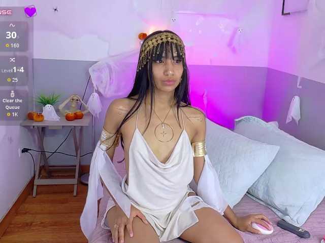 littleeemiily live cam on BongaCams