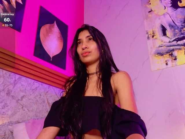 littleeemiily live cam on BongaCams