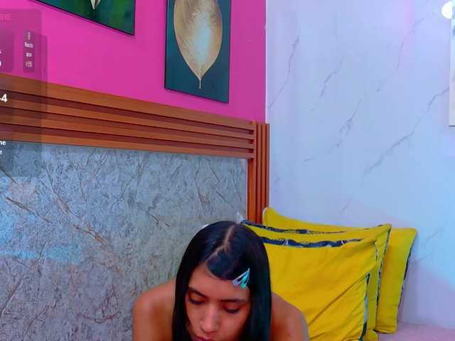 littleeemiily live cam on BongaCams