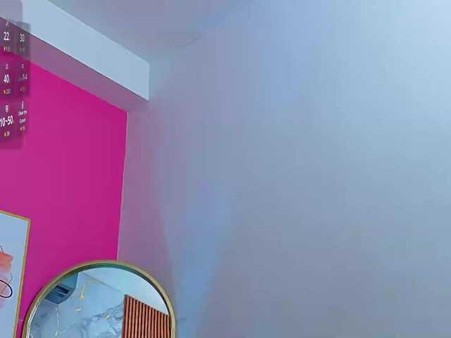 littleeemiily live cam on BongaCams