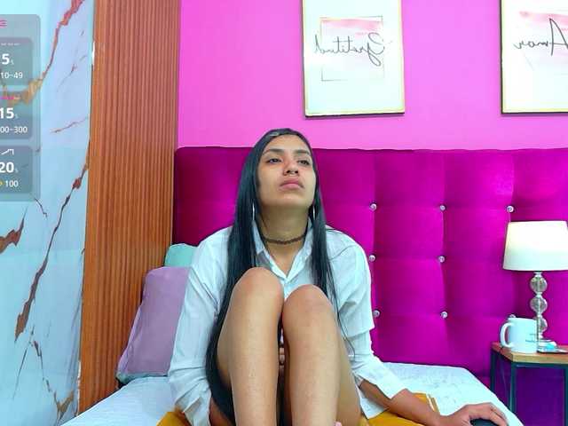 littleeemiily live webcam show
