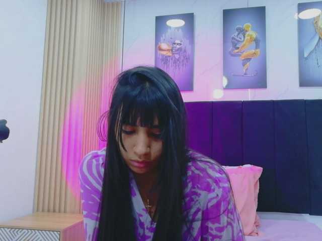littleeemiily live cam on BongaCams