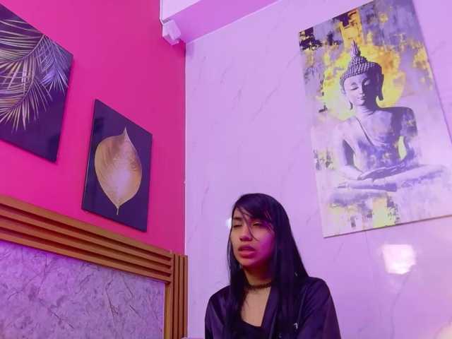 littleeemiily live cam on BongaCams