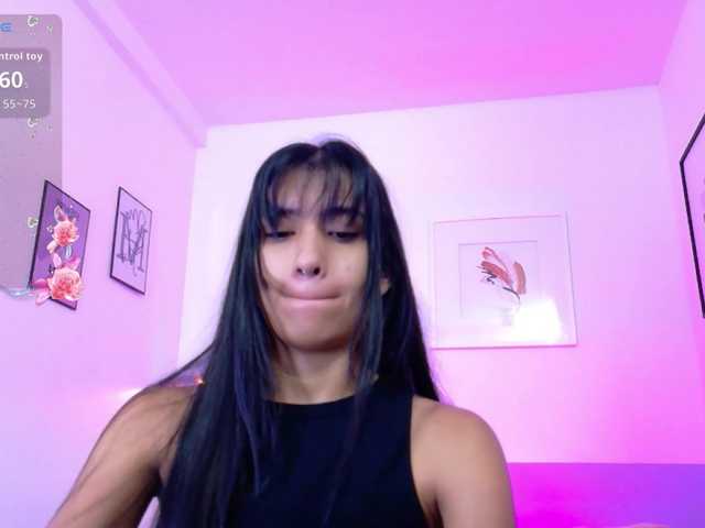 littleeemiily — live female cam