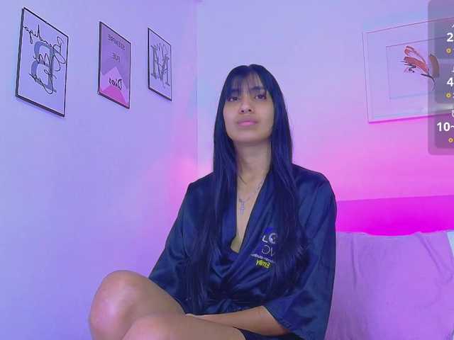 littleeemiily live cam on BongaCams