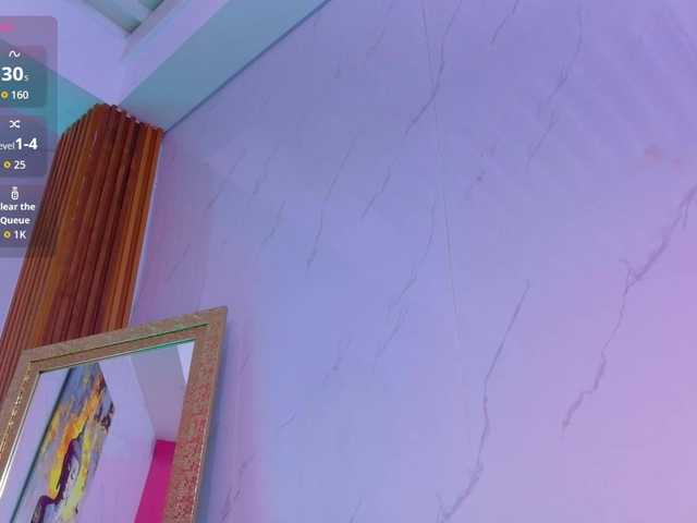 littleeemiily live cam on BongaCams