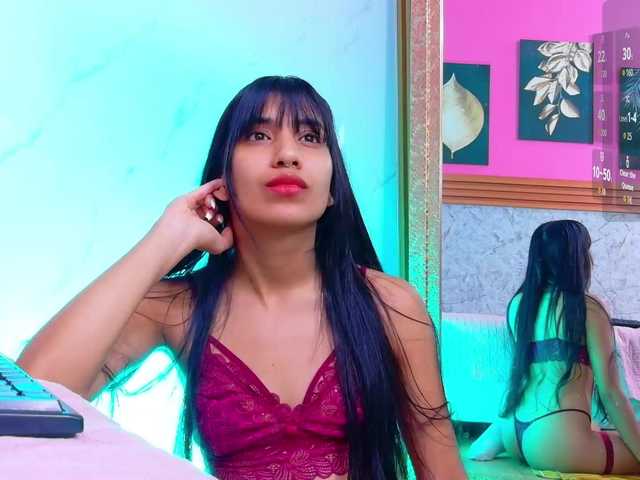 littleeemiily live cam on BongaCams