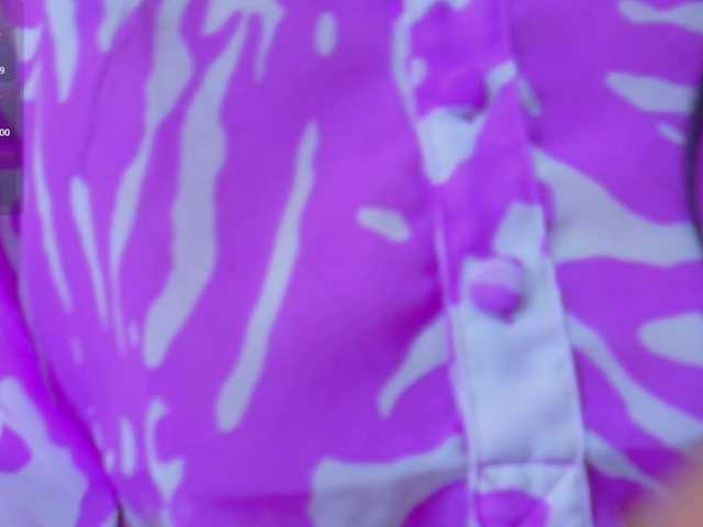 littleeemiily live cam on BongaCams