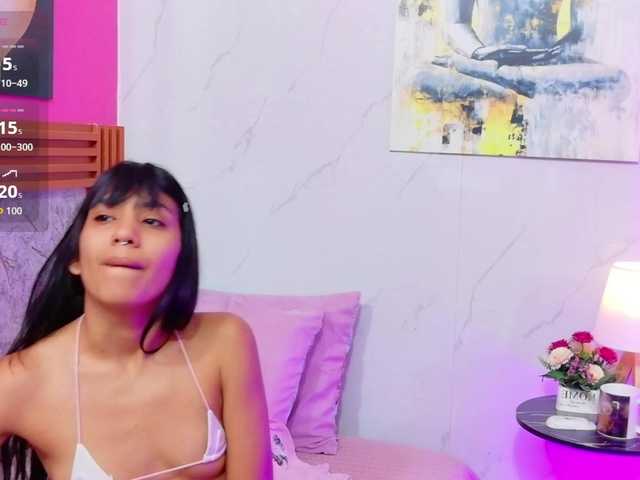littleeemiily live cam on BongaCams