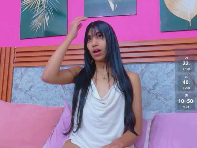 littleeemiily live cam on BongaCams
