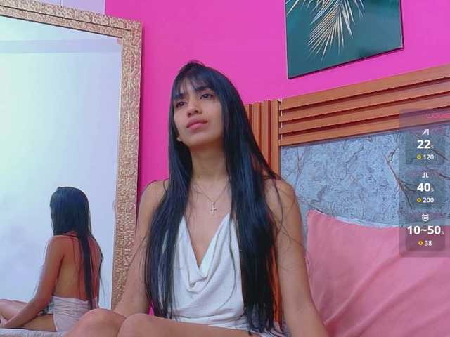 littleeemiily live cam on BongaCams