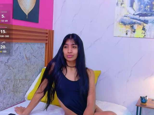 littleeemiily live cam on BongaCams