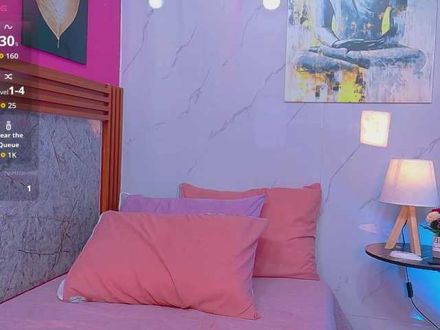 littleeemiily live cam on BongaCams