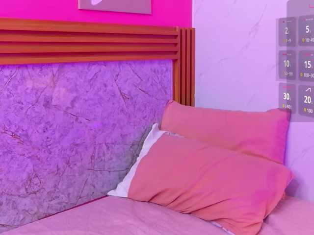 littleeemiily live cam on BongaCams