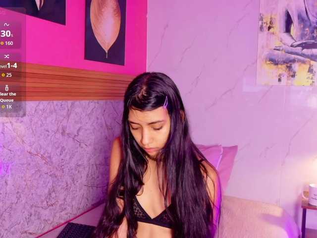 littleeemiily live cam on BongaCams
