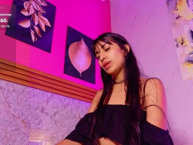 littleeemiily live cam on BongaCams