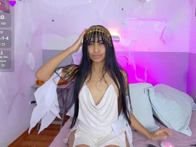 littleeemiily live cam on BongaCams