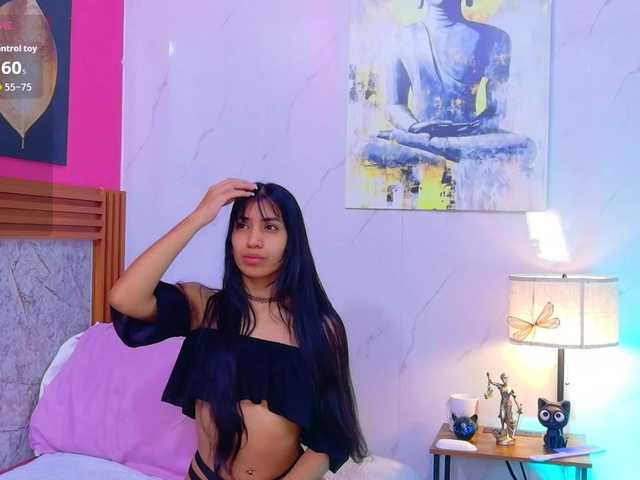 littleeemiily live cam on BongaCams
