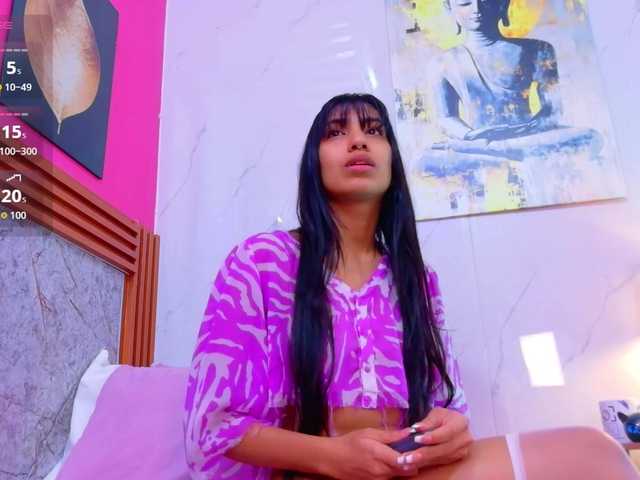 littleeemiily live cam on BongaCams