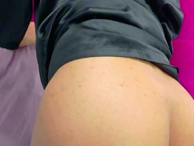 littleeemiily live cam on BongaCams