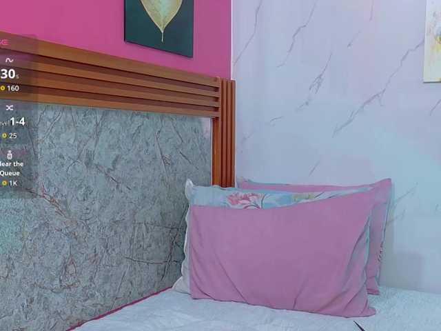 littleeemiily live cam on BongaCams