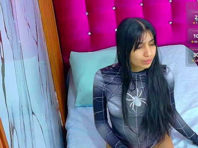 littleeemiily live cam on BongaCams