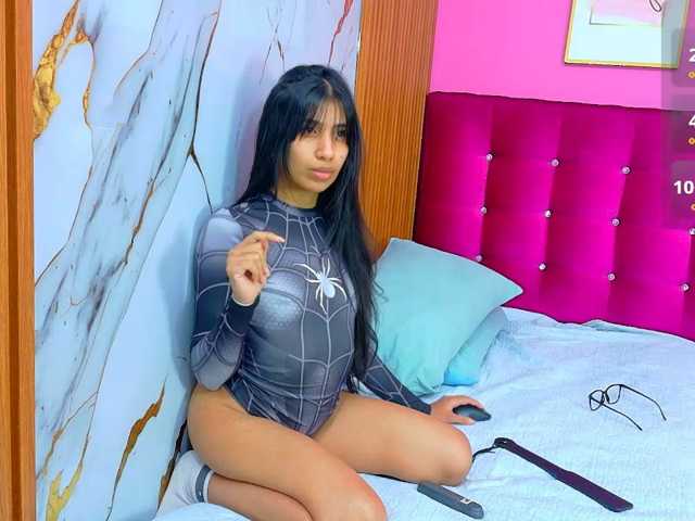 littleeemiily live cam preview