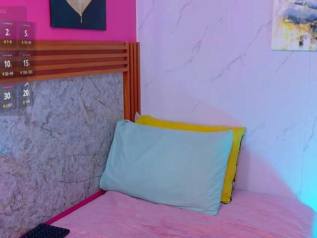littleeemiily live cam on BongaCams