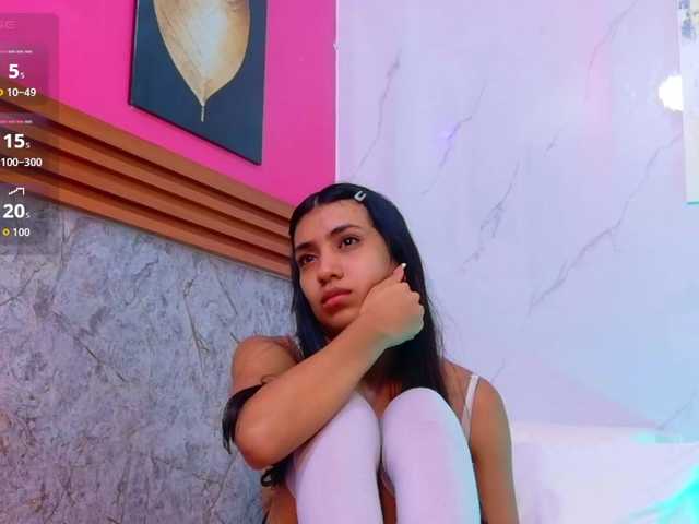 littleeemiily live cam on BongaCams