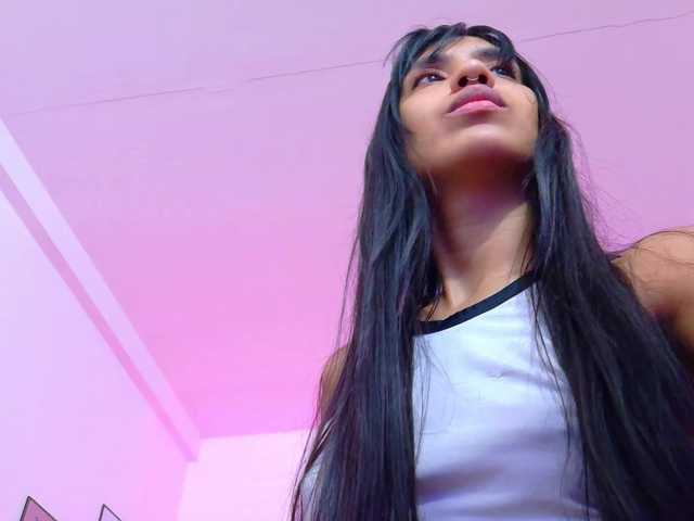 littleeemiily live cam on BongaCams
